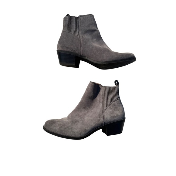 Vionic Shoes - Vionic VS 356 Gray Suede Ankle Boots Women's Size 7.5 Side Zip Block Heel shoe